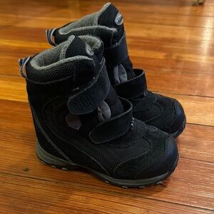 KIDS LL BEAN SNOW BOOTS ❄️❄️❄️❄️